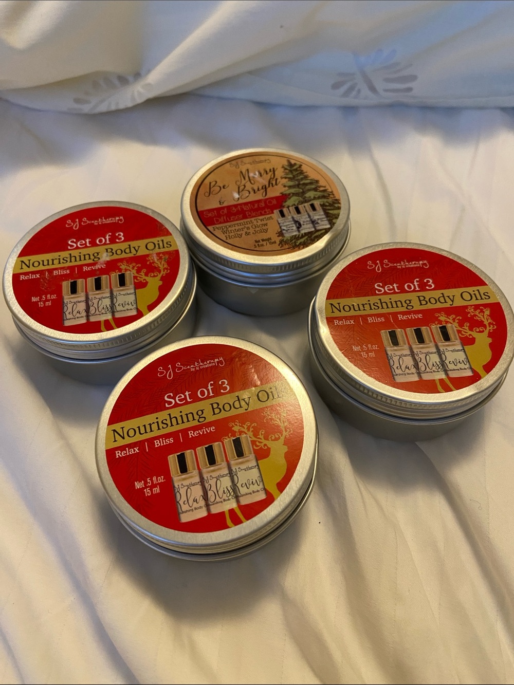 Mini tins of oils